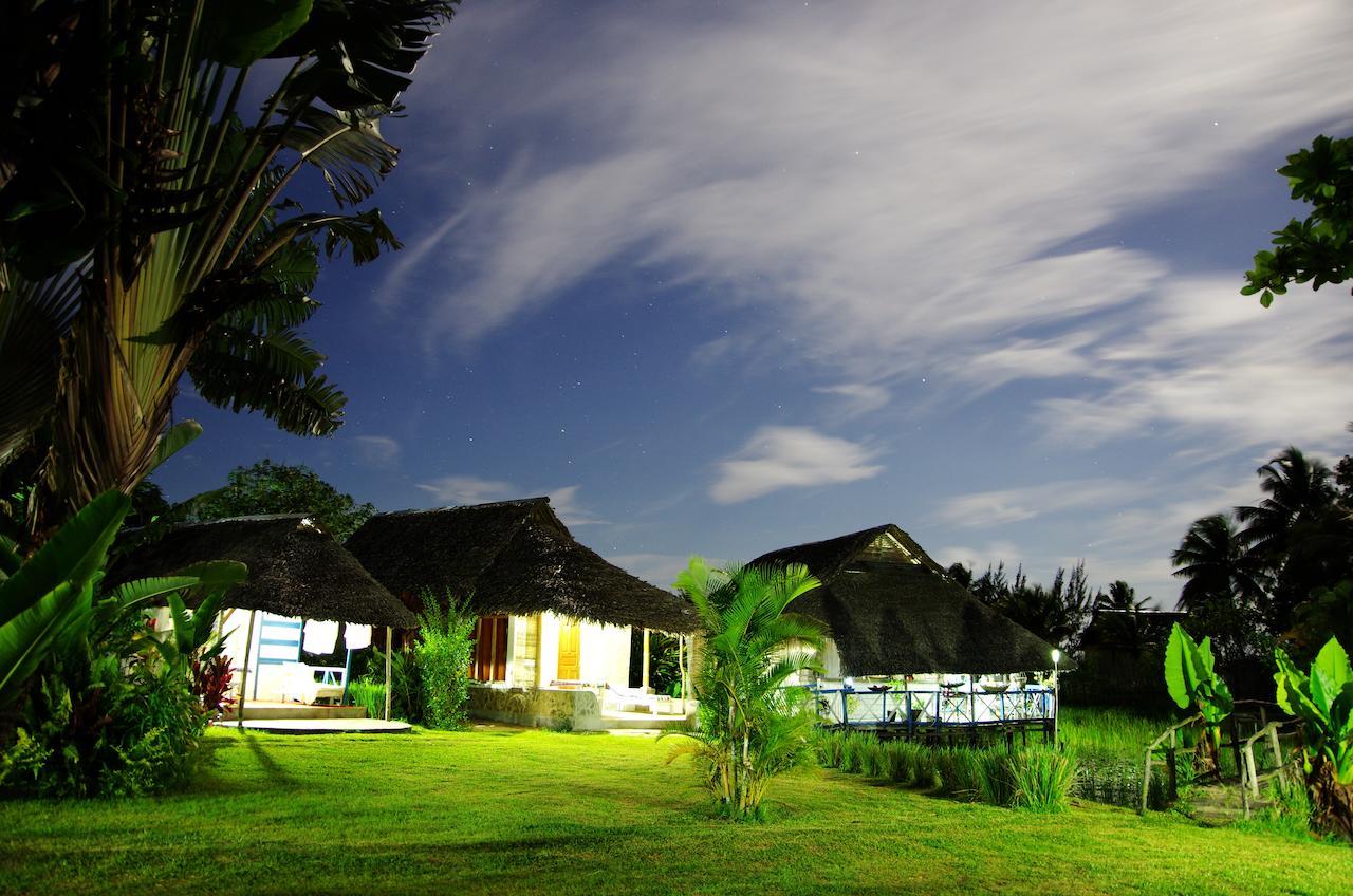 Hotel Le Lagon Foulpointe Exterior foto